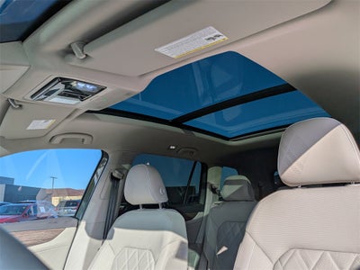 2025 Volkswagen Atlas 2.0T SEL Premium R-Line