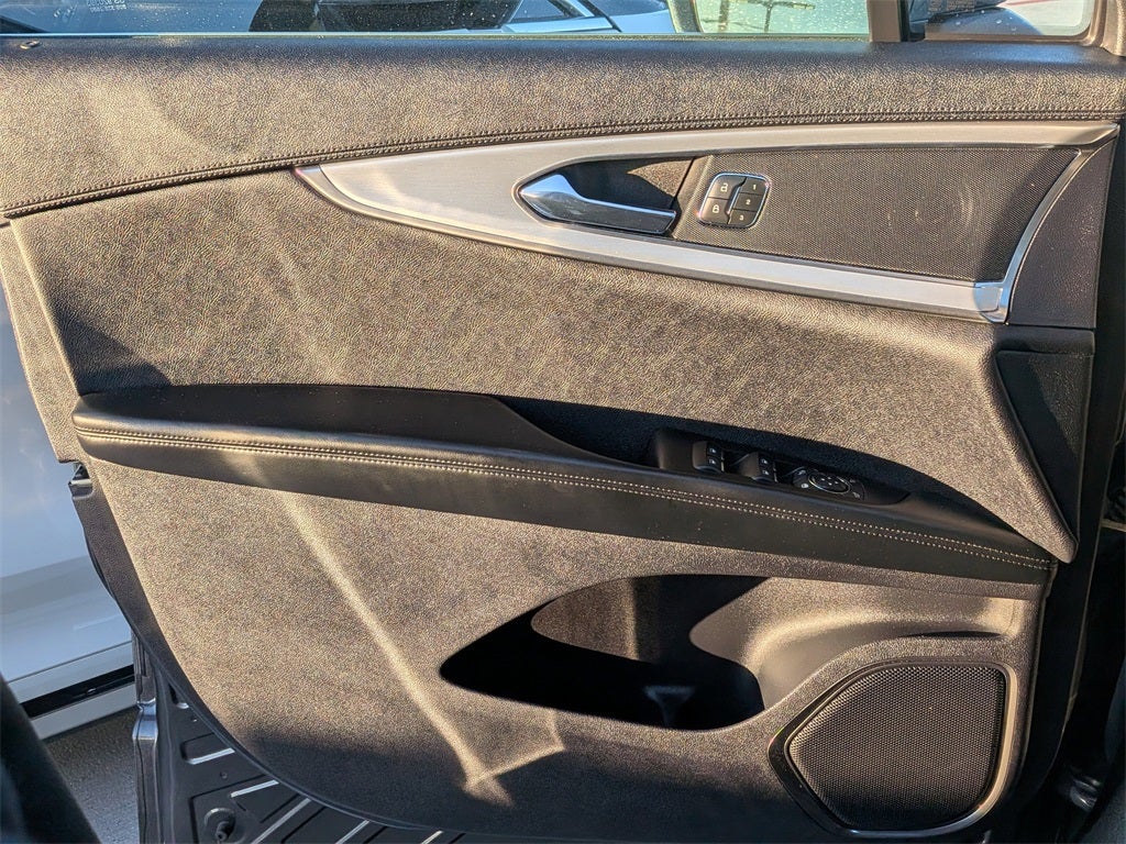 2020 Lincoln Nautilus Standard