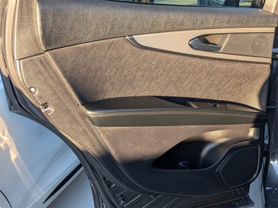 2020 Lincoln Nautilus Standard