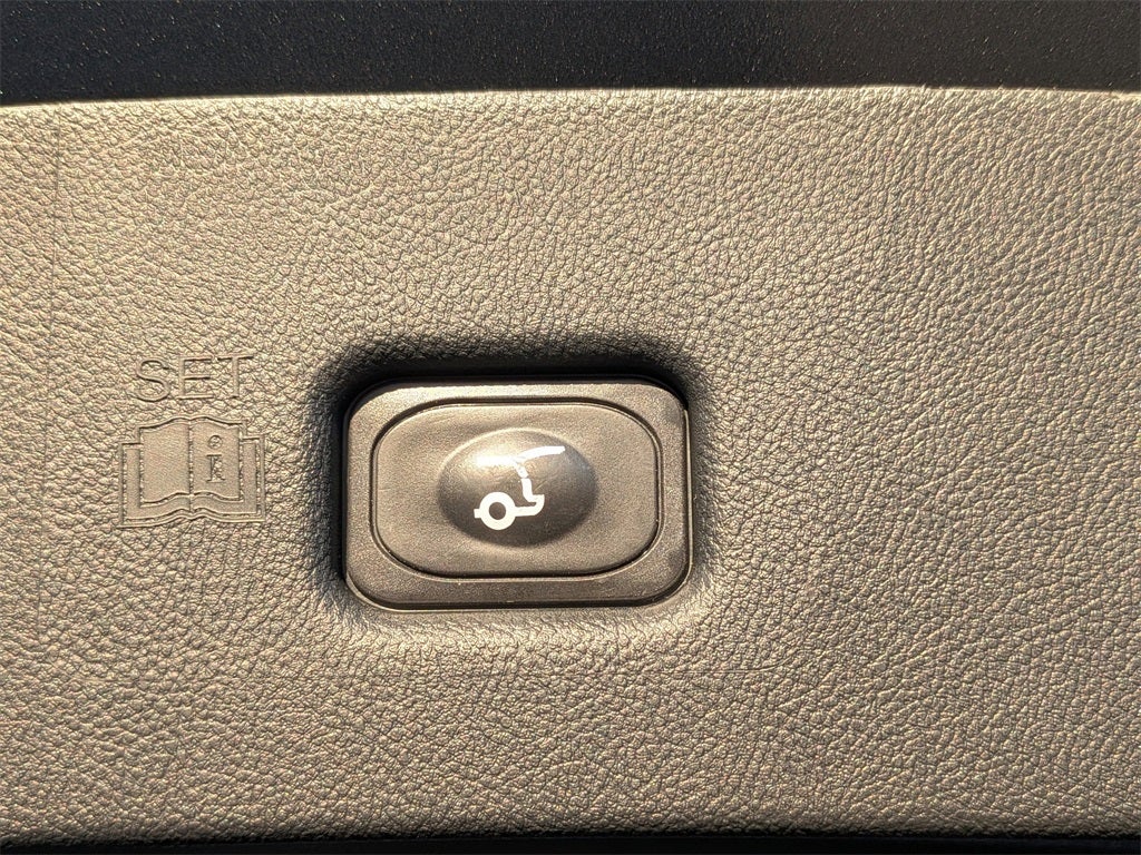 2020 Lincoln Nautilus Standard