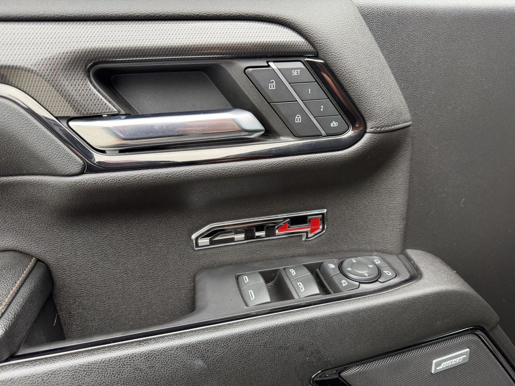 2024 GMC Sierra 1500 AT4
