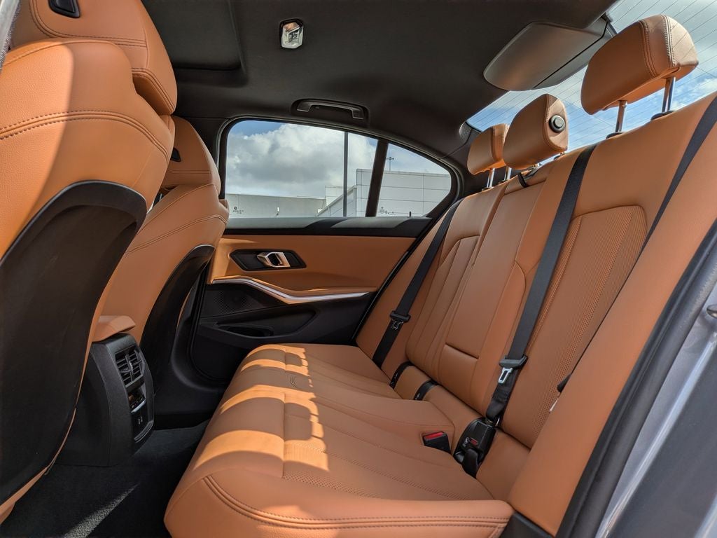 2024 BMW 3 Series 330i