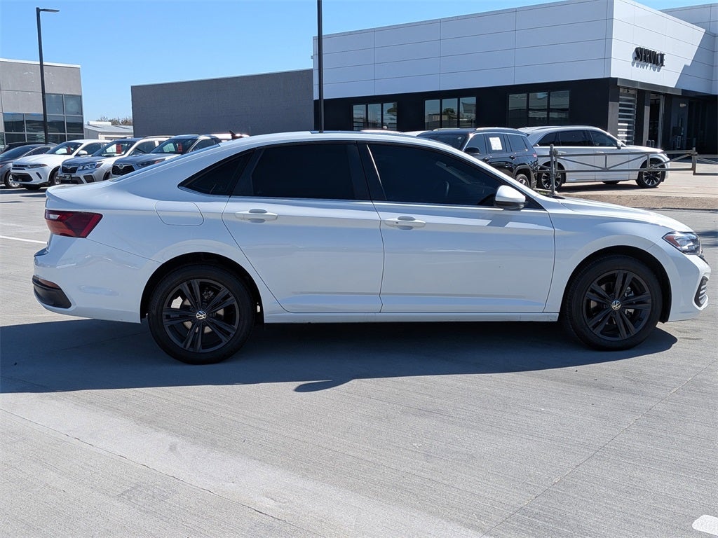 2024 Volkswagen Jetta 1.5T SE