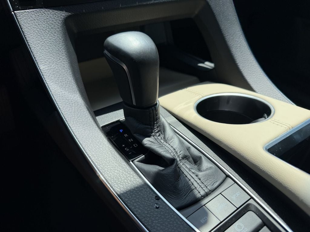 2021 Toyota Avalon XLE