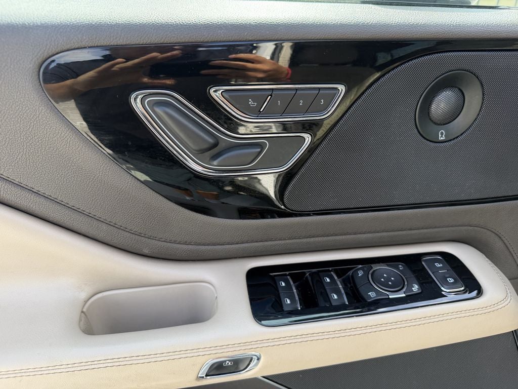 2020 Lincoln Aviator Reserve Premium