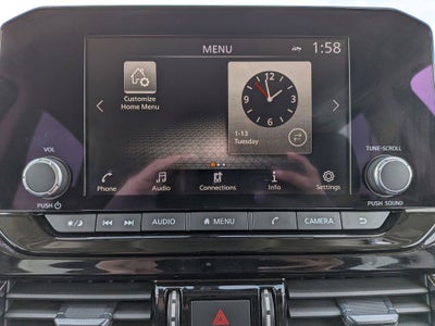 2024 Nissan Pathfinder SV