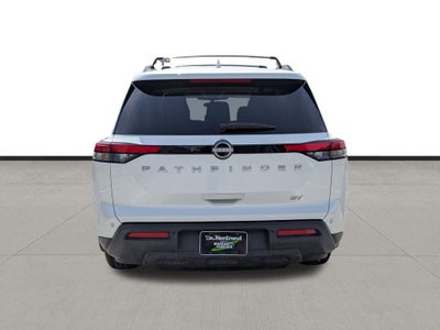 2024 Nissan Pathfinder SV