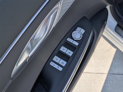 2026 Genesis GV70 2.5T