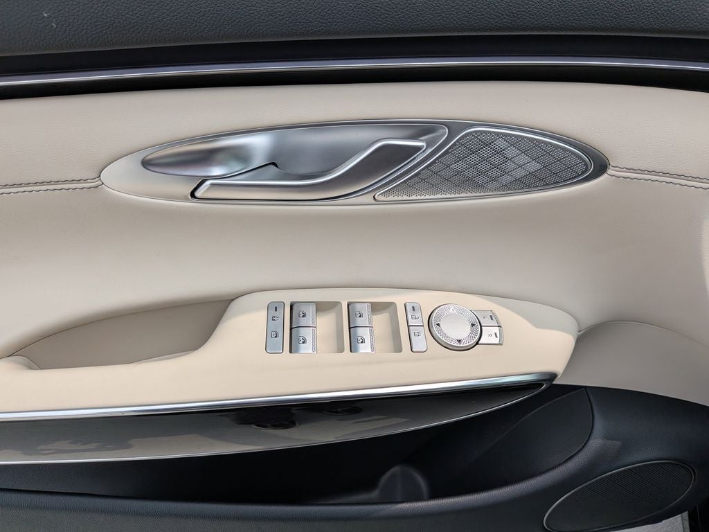 2026 Genesis GV70 2.5T
