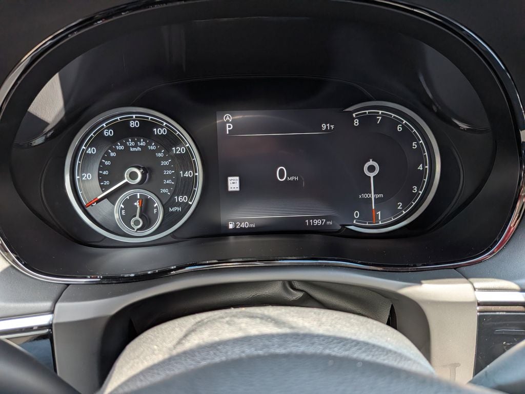 2025 Genesis GV70 2.5T
