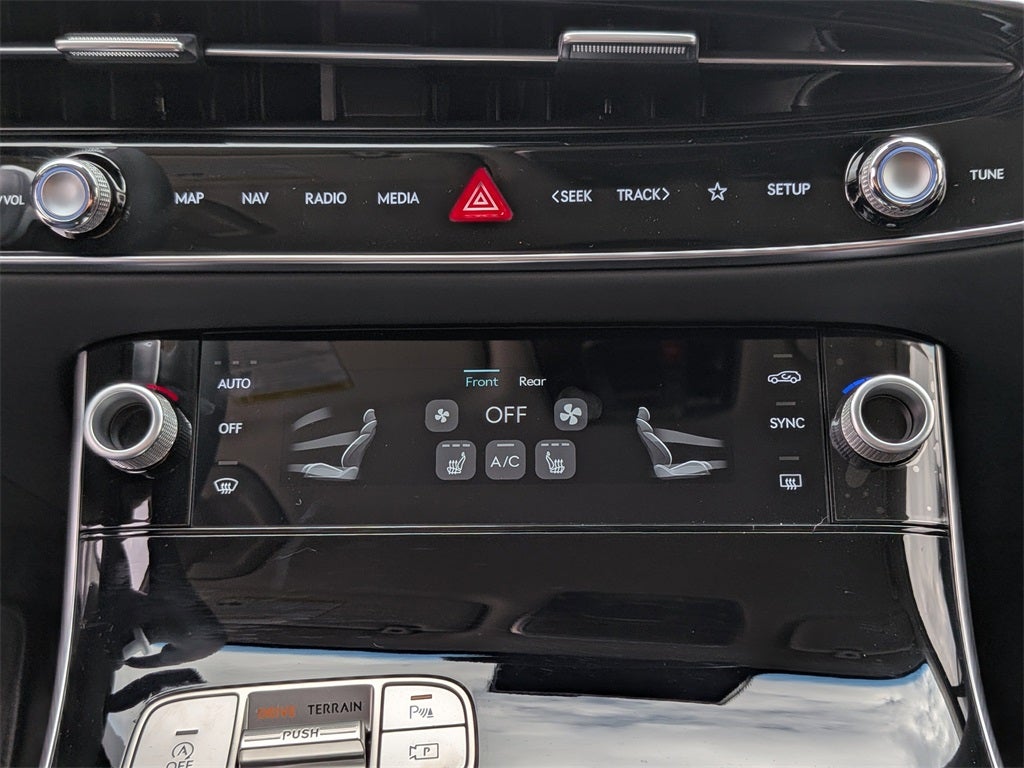 2026 Genesis GV70 2.5T