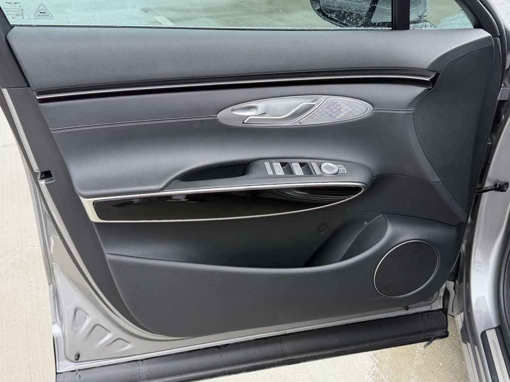 2026 Genesis GV70 2.5T