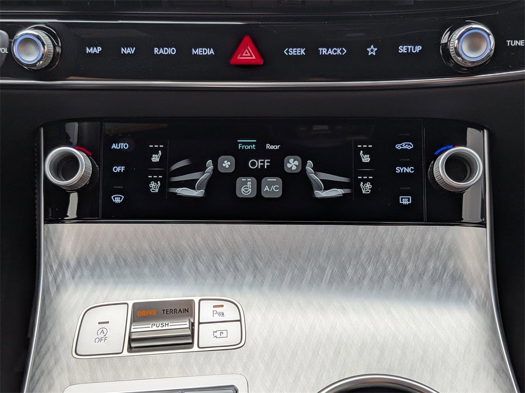 2026 Genesis GV70 2.5T SPORT PRESTIGE