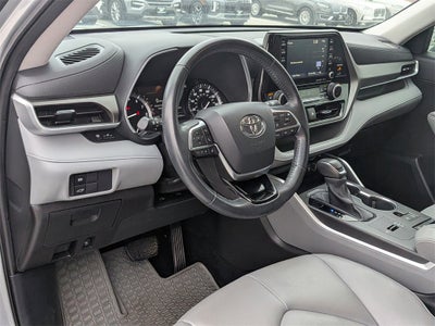 2021 Toyota Highlander XLE