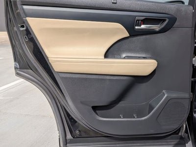 2023 Toyota Highlander XLE