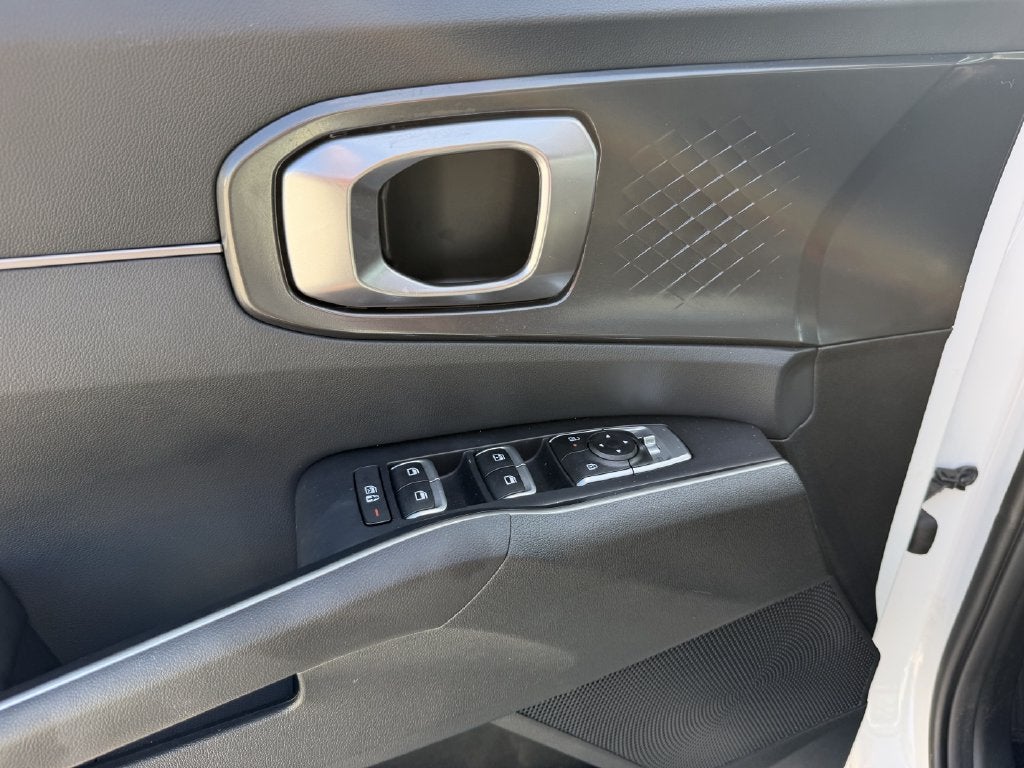 2026 Kia Sorento S - Photo 11