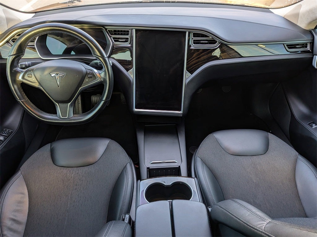2016 Tesla Model S 90D