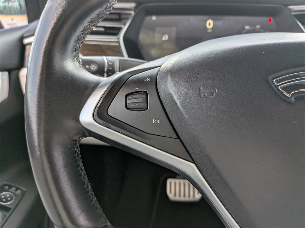 2016 Tesla Model X P90D