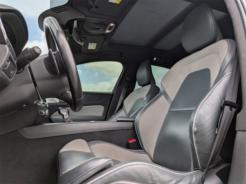 2020 Volvo S60 T6 R-Design