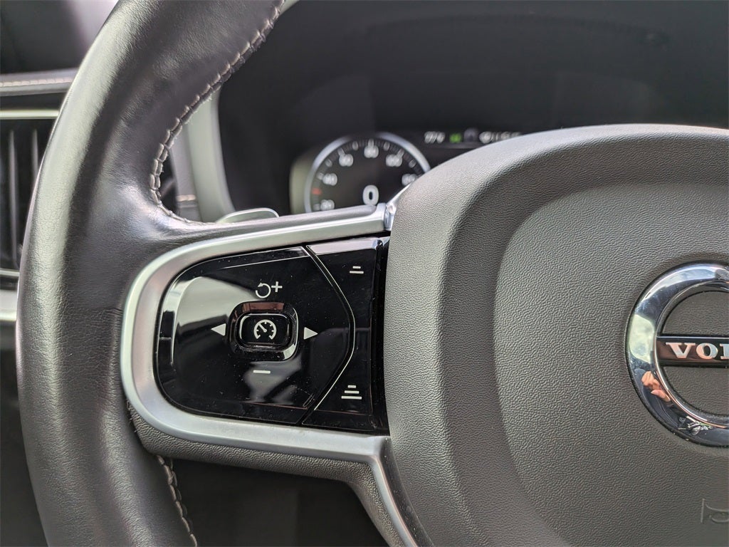 2020 Volvo S60 T6 R-Design