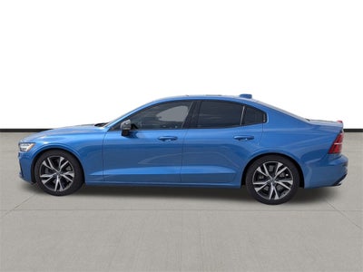 2020 Volvo S60 T6 R-Design