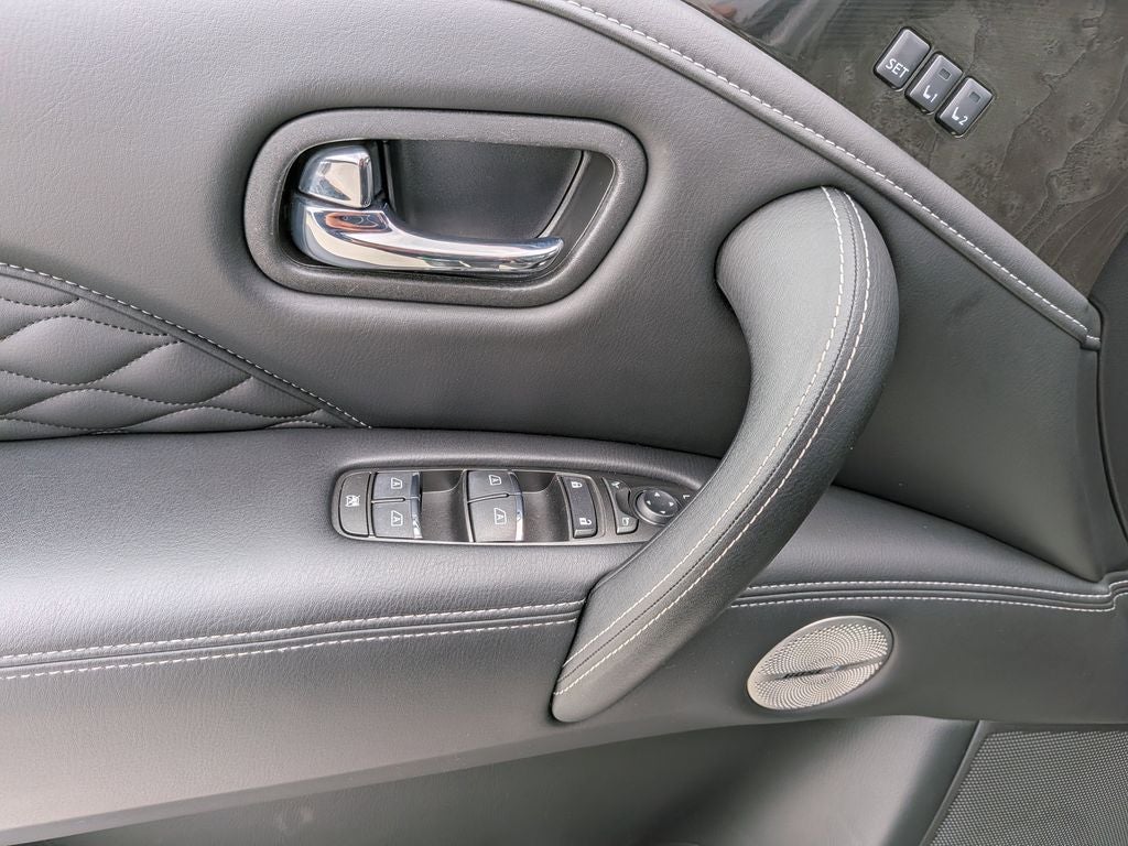 2024 INFINITI QX80 Sensory