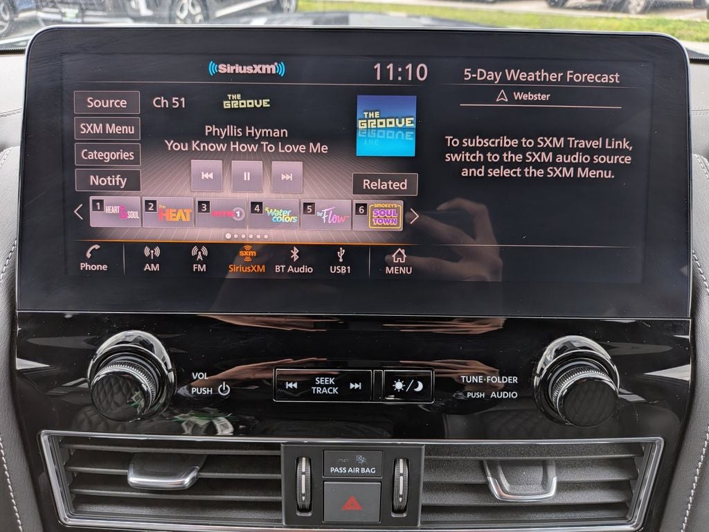 2024 INFINITI QX80 Sensory