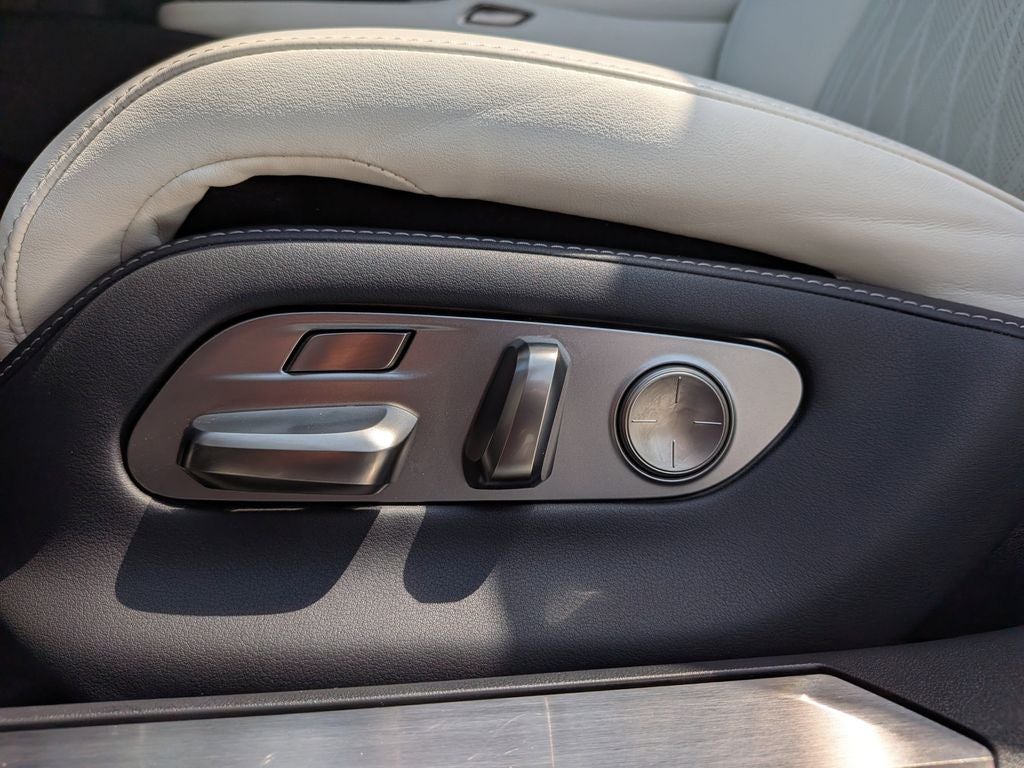 2023 Lexus LS 500 Base