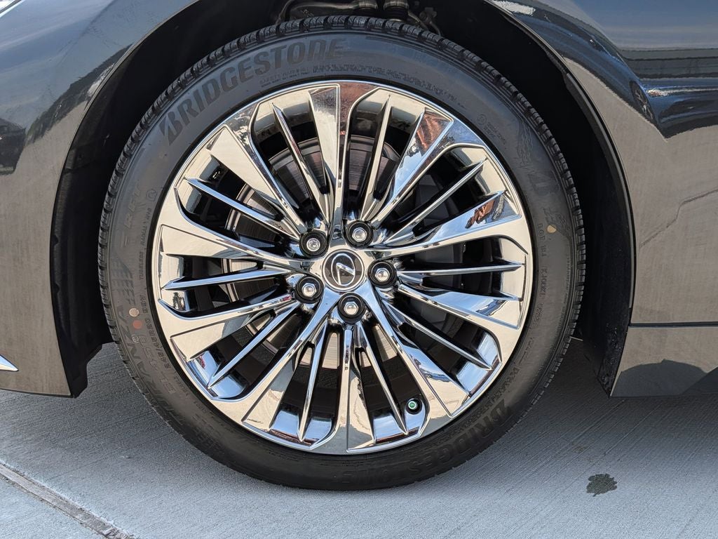 2023 Lexus LS 500 Base