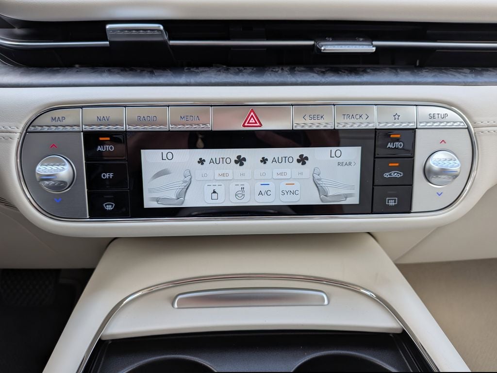 2026 Genesis G90 3.5T E-SC MHEV