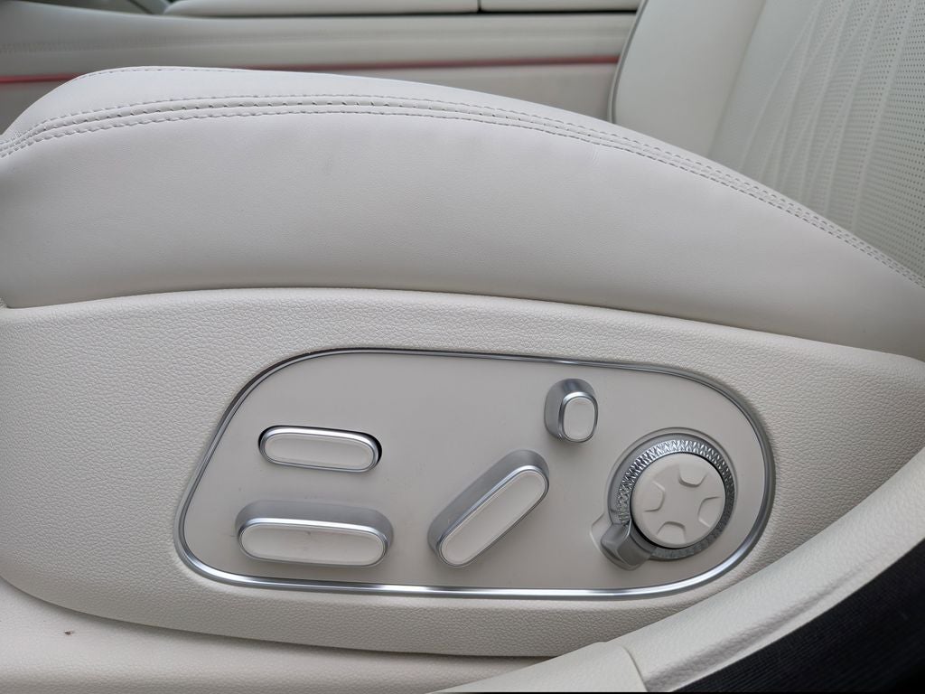 2026 Genesis G90 3.5T E-SC MHEV