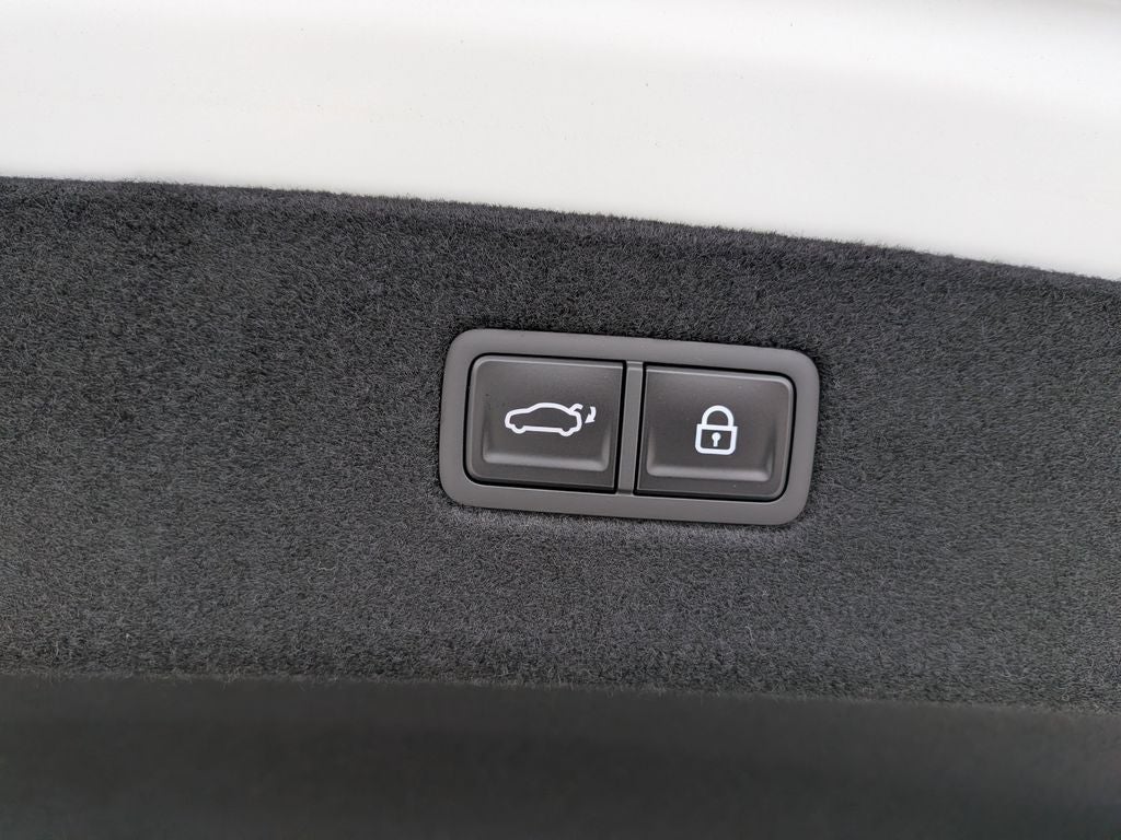 2026 Genesis G90 3.5T e-SC