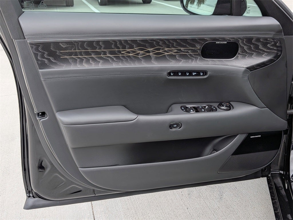 2026 Genesis G90 3.5T E-SC MHEV PRESTIGE BLACK