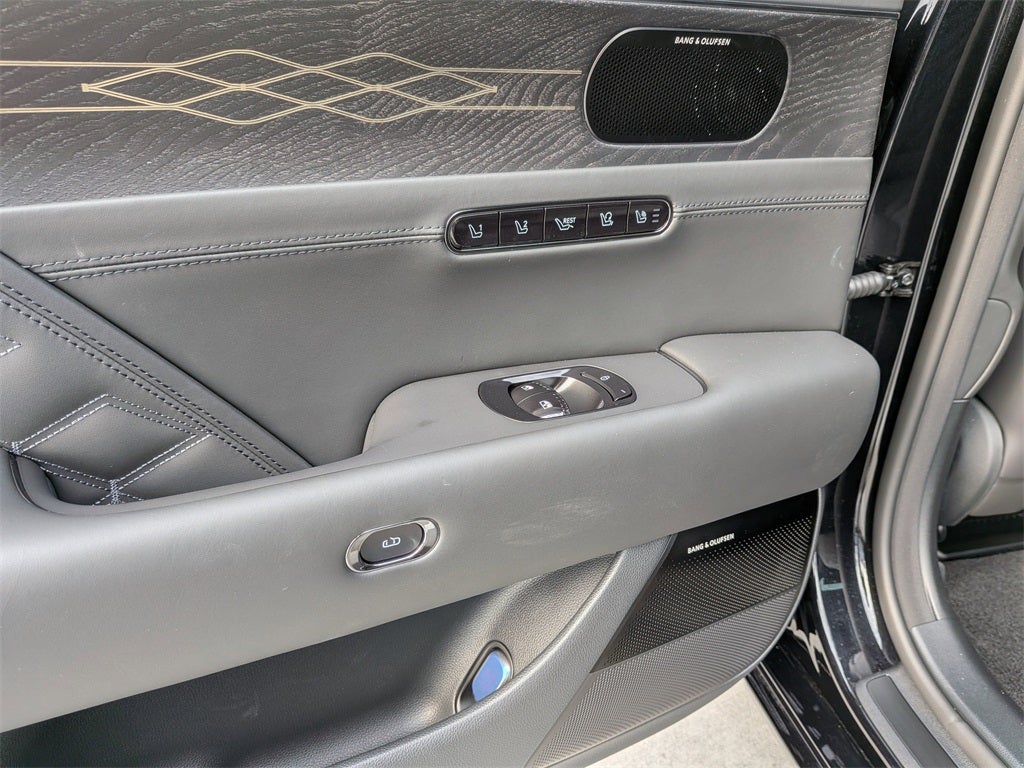 2026 Genesis G90 3.5T E-SC MHEV PRESTIGE BLACK