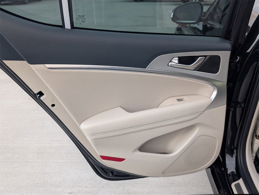 2026 Genesis G70 2.5T PRESTIGE