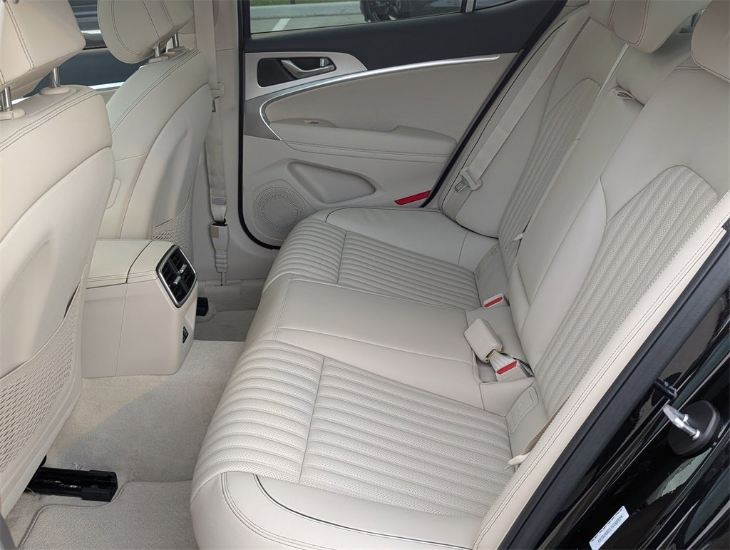 2026 Genesis G70 2.5T PRESTIGE