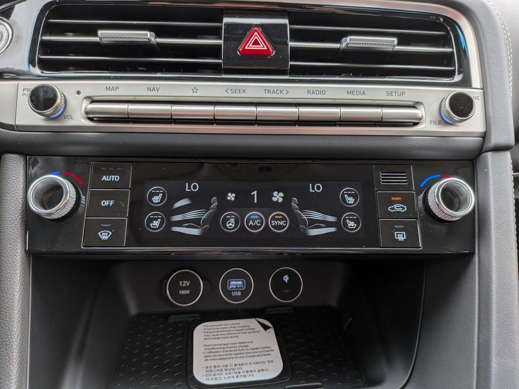2026 Genesis G70 2.5T Prestige