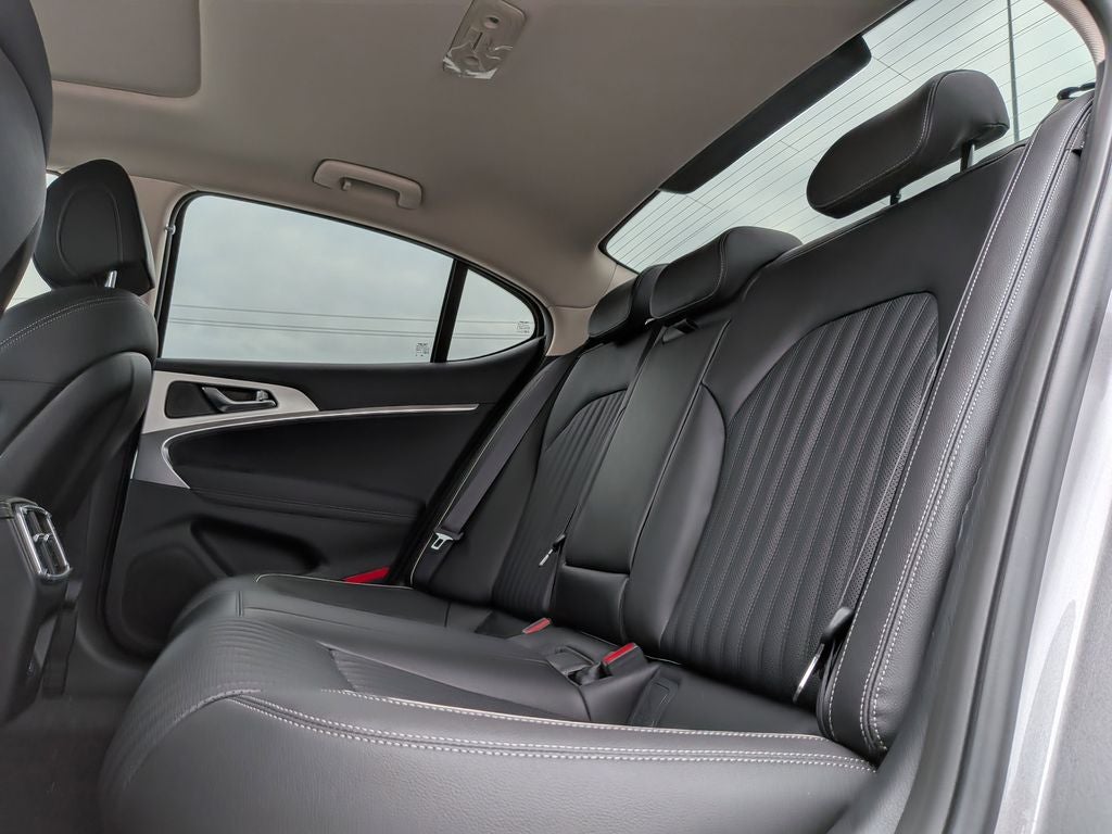 2026 Genesis G70 2.5T Prestige