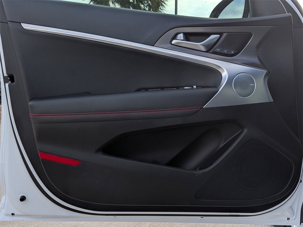 2025 Genesis G70 2.5T Sport Prestige