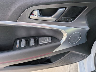 2025 Genesis G70 2.5T Sport Prestige