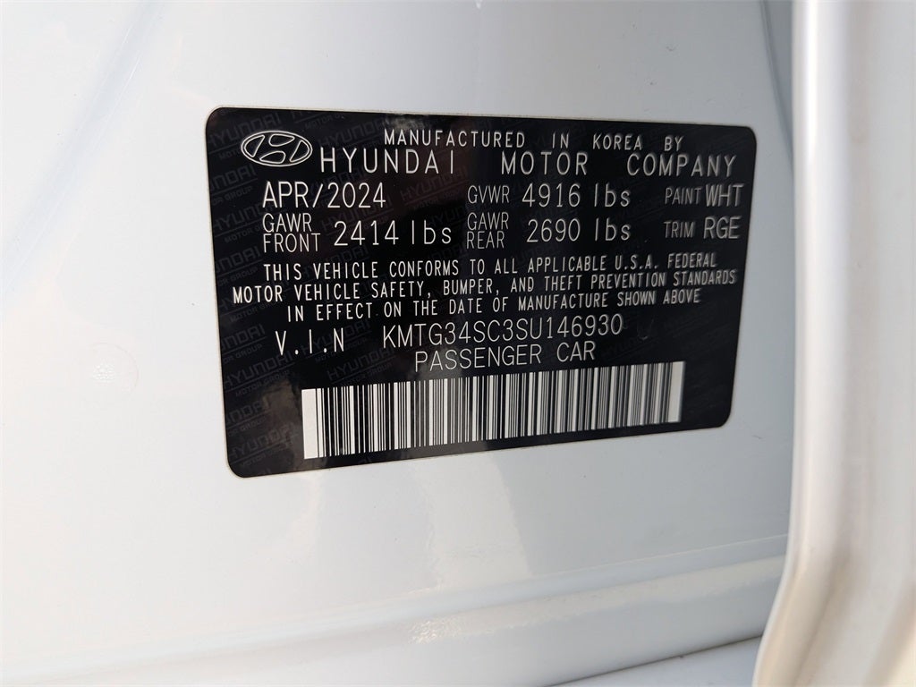 2025 Genesis G70 2.5T Sport Prestige