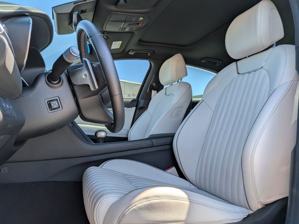 2025 Genesis G70 2.5T Sport Prestige