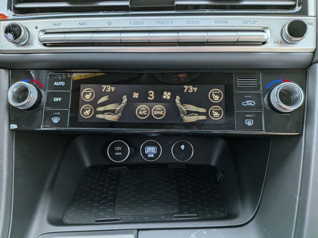 2025 Genesis G70 2.5T Sport Prestige