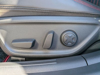 2025 Genesis G70 2.5T Sport Prestige