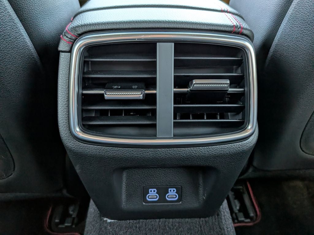 2025 Genesis G70 2.5T Sport Prestige