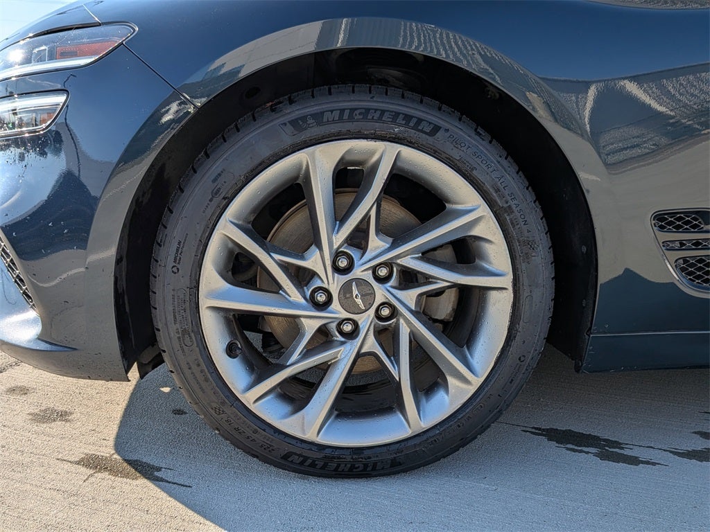 2022 Genesis G70 2.0T