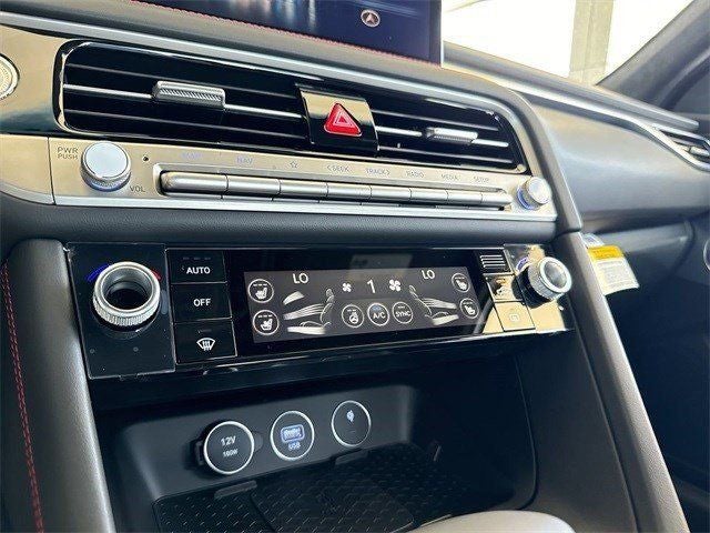 2025 Genesis G70 3.3T Sport Prestige