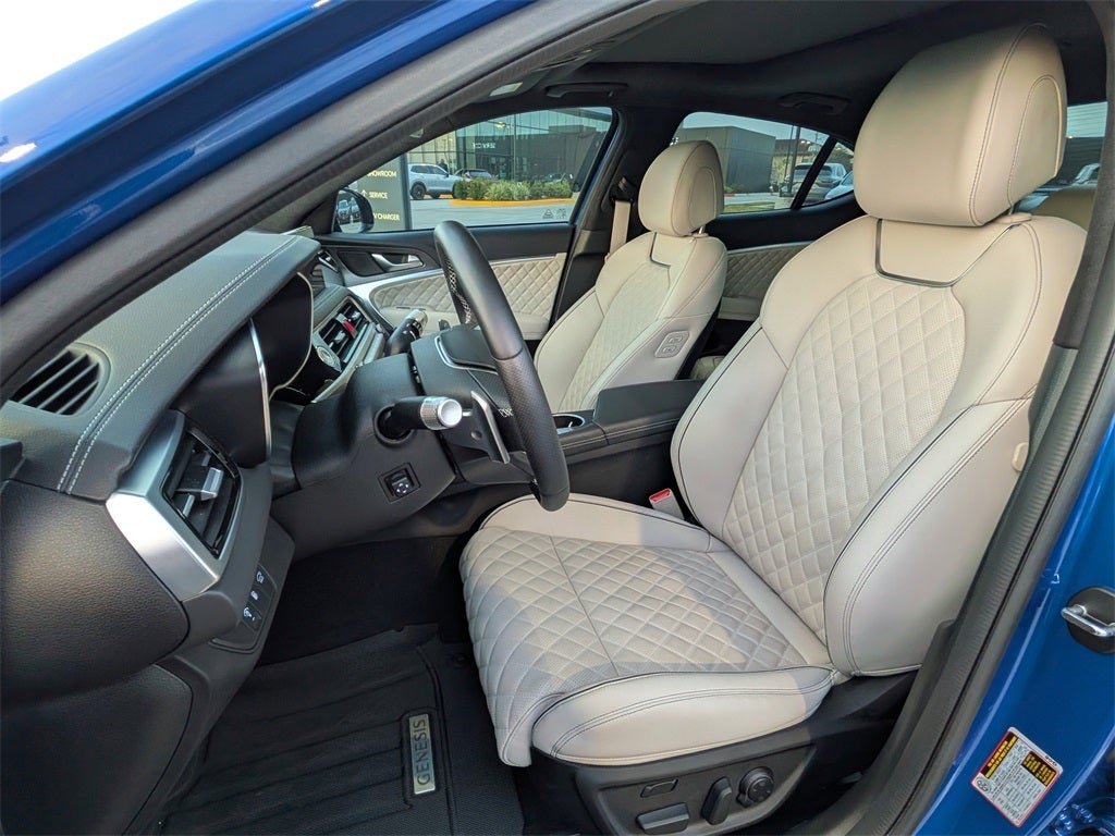 2025 Genesis G70 3.3T Sport Prestige