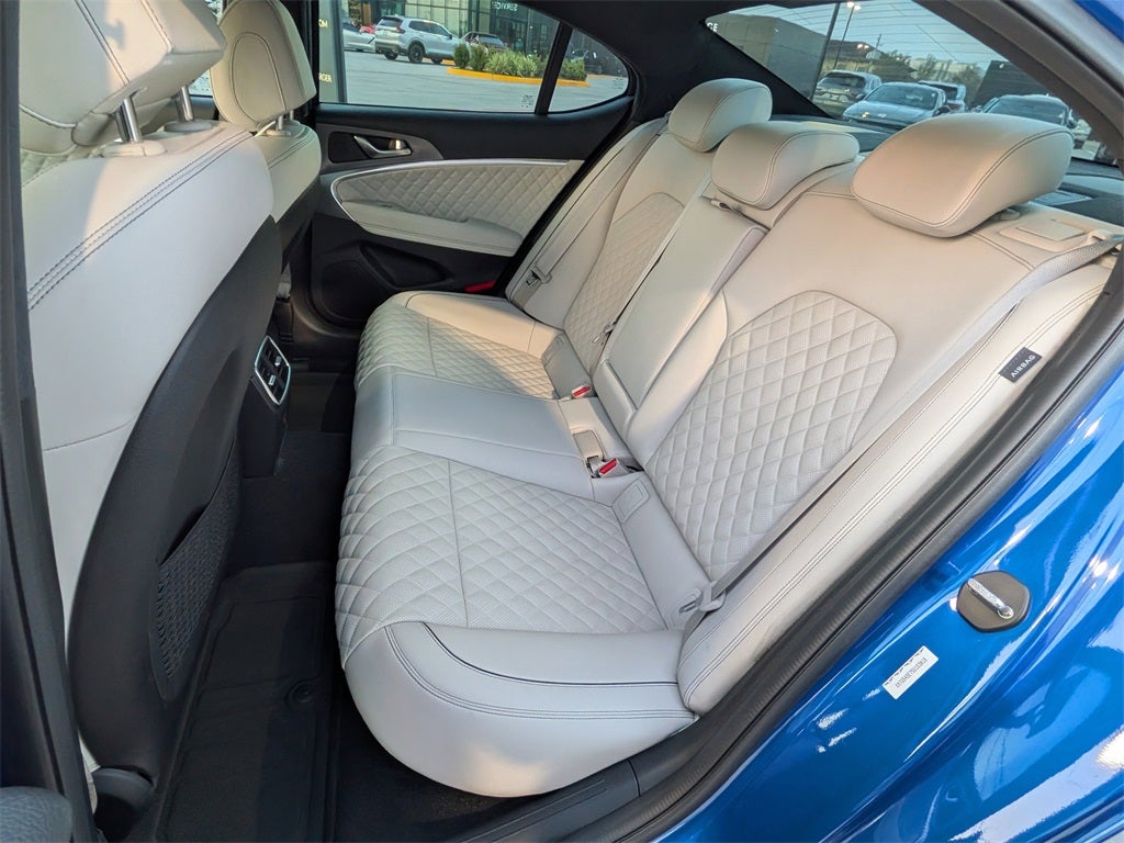 2025 Genesis G70 3.3T Sport Prestige