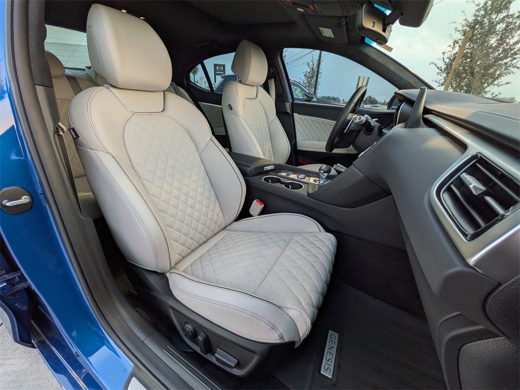 2025 Genesis G70 3.3T Sport Prestige